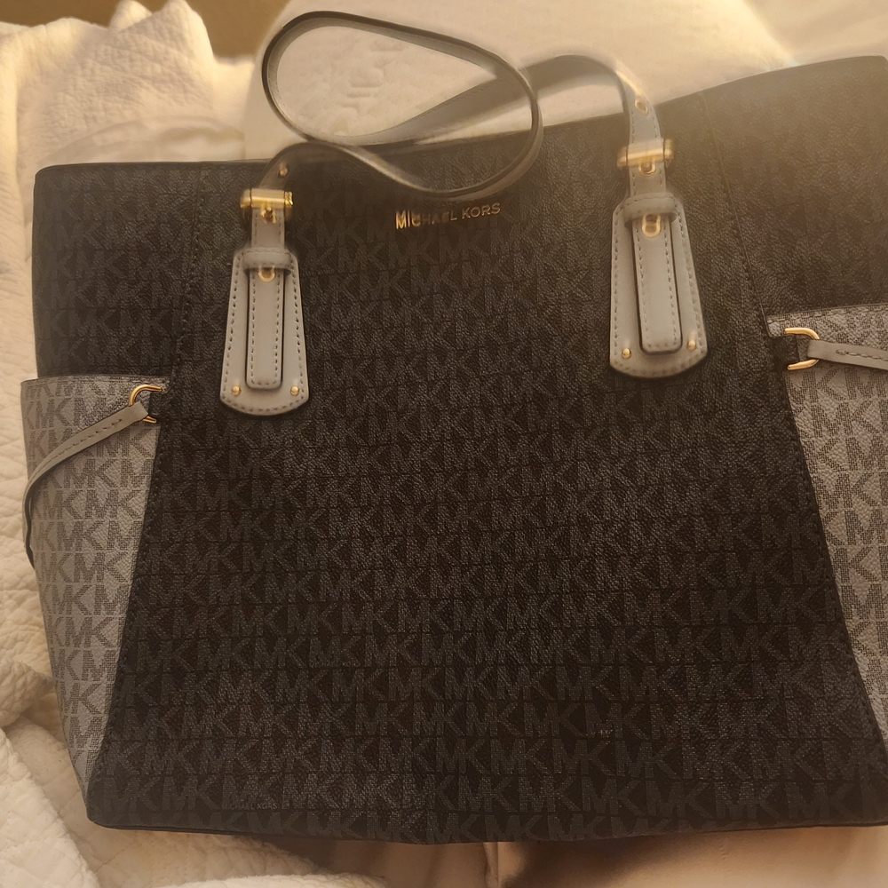 Michael Kors Black and Gray Women's Bag